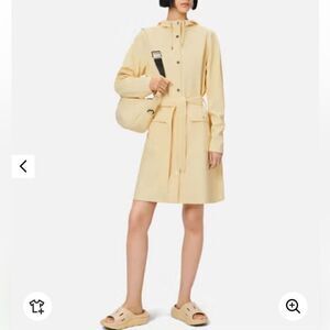 Rains Curve Matte Shell Long Jacket NWT yellow